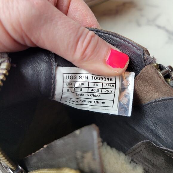 UGG Meredith Brown Leather Sherpa Lined Wedge Ankle Boot Size 9.5 - Picture 10 of 14